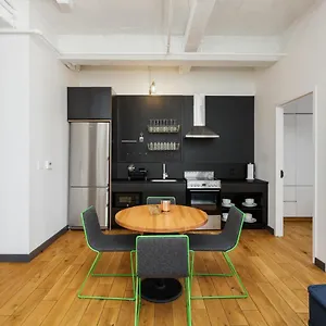 **** Aparthotel Placemakr Street Stati Uniti