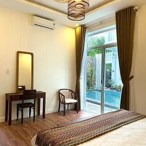 Fullhouse Hoian Хойан
